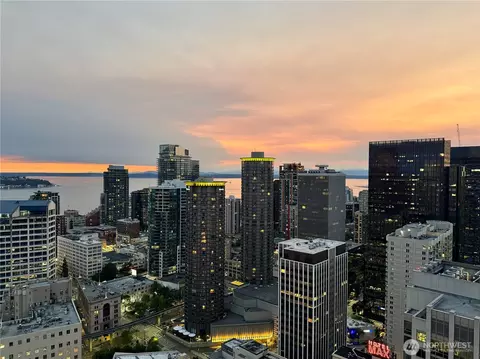737 Olive Way #3609, Seattle, WA 98101