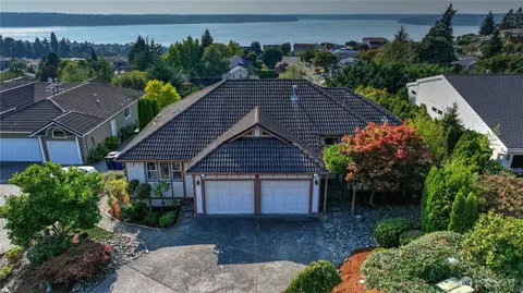 1833 56th St NE, Tacoma, WA 98422