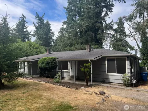 10299 Interlaaken Dr SW, Lakewood, WA 98498