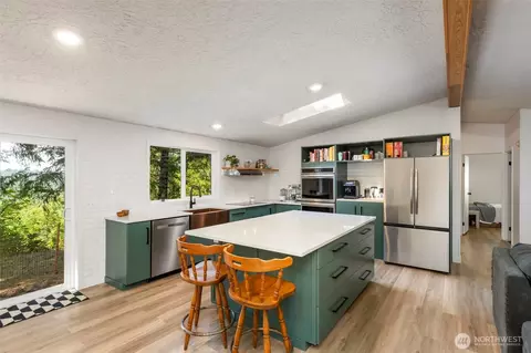 22779 Seabeck Holly Rd, Seabeck, WA 98380