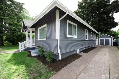 Exterior - 552 E Chestnut St, Walla Walla, WA 99362 photo 3 of 6