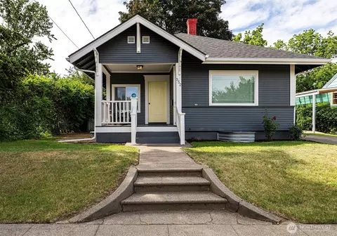 552 E Chestnut St, Walla Walla, WA 99362