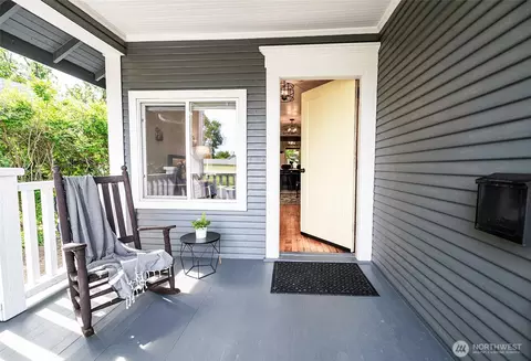 Exterior - 552 E Chestnut St, Walla Walla, WA 99362 photo 2 of 6