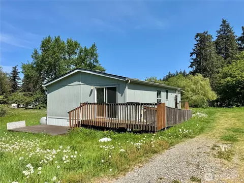 5824 Haddon Ln, Anacortes, WA 98221