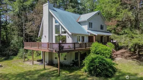 19002 20th St NW, Lakebay, WA 98349