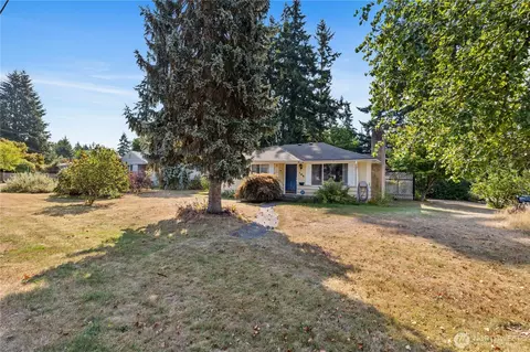 105 NE 180th St, Shoreline, WA 98155