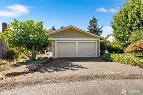 8707 45th St W, Tacoma, WA 98466