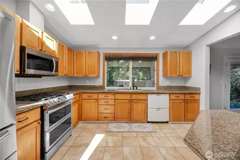 17801 29th Dr SE, Bothell, WA 98012 photo 5