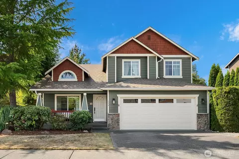 453 Rosario Pl NE, Renton, WA 98059