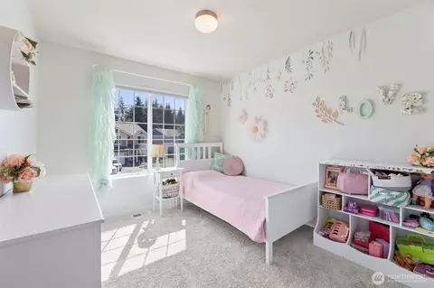 Bedroom - 19111 205th St E, Orting, WA 98360 photo 3 of 4