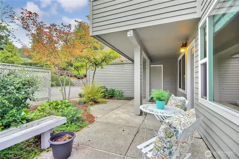 4106 221st Pl SE #1072, Issaquah, WA 98029