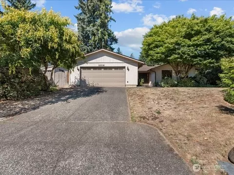 12316 SE Riveridge Dr, Vancouver, WA 98683