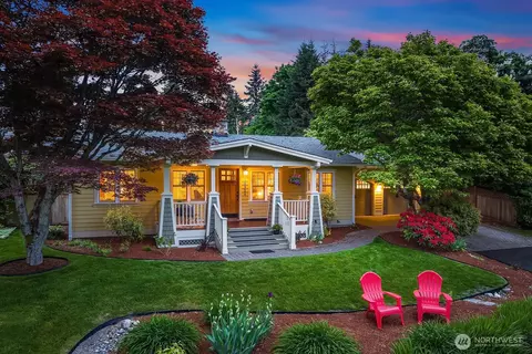 15926 21st Ave SW, Burien, WA 98166