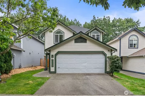 1113 Wallingford Ct NE, Lacey, WA 98516