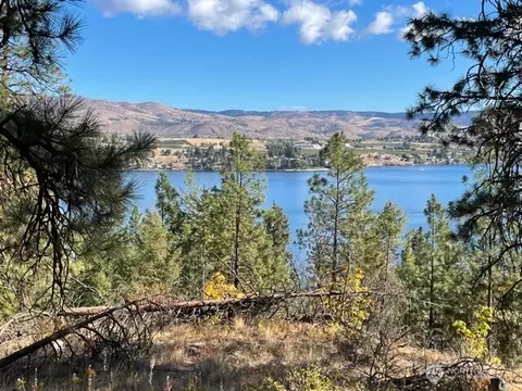 1 Abc S Lakeshore Rd, Chelan, WA 98816
