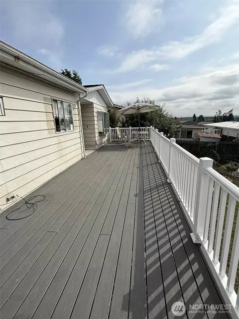 8450 Treevue Rd, Blaine, WA 98230