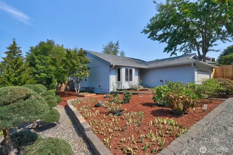 25921 201st Ct SE, Covington, WA 98042
