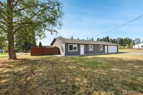 12422 20th Ave E, Tacoma, WA 98445