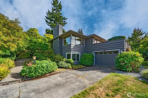 455 SW 183rd St, Normandy Park, WA 98166