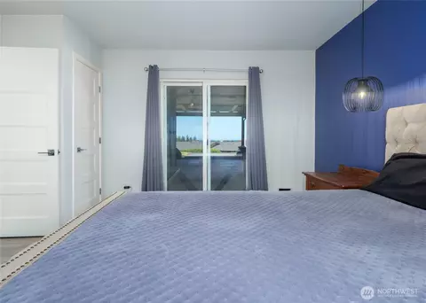 Bedroom - 1301 S 3rd Ave #LWR-1A, Sequim, WA 98382 photo 3 of 3