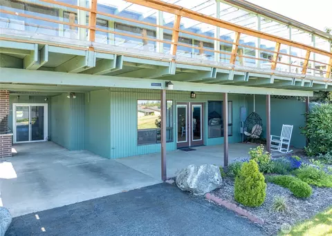 Exterior - 1301 S 3rd Ave #LWR-1A, Sequim, WA 98382 photo 6 of 12