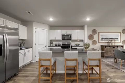 Kitchen - 280 Wind River Dr, Chehalis, WA 98532 photo 3 of 3