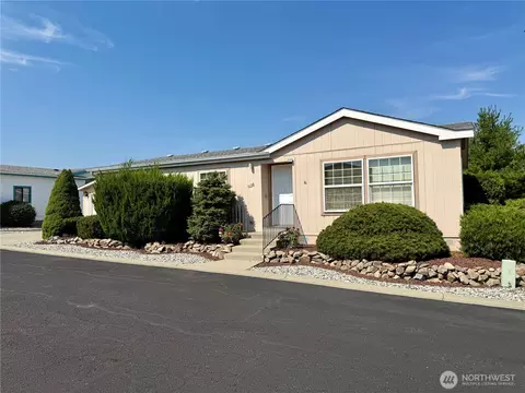 1628 Pleasant Ave, Wenatchee, WA 98801