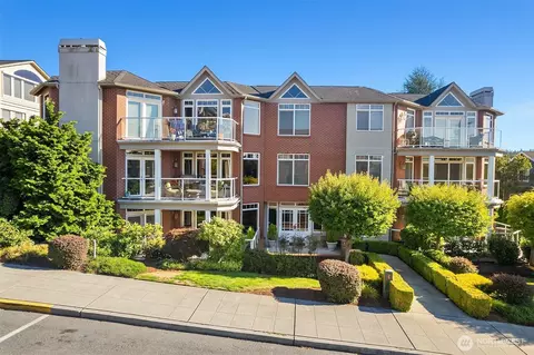 530 Walnut St #100, Edmonds, WA 98020