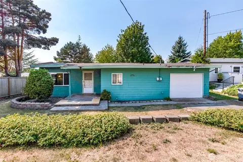 17013 105th Ave SE, Renton, WA 98055