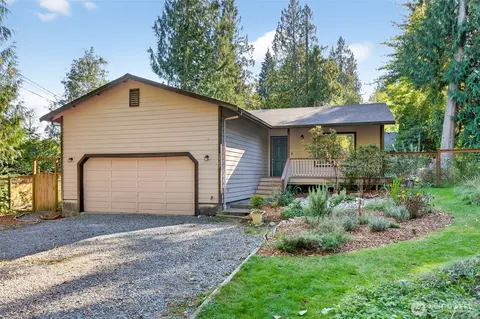 2967 Cedar Ln, Sedro Woolley, WA 98284