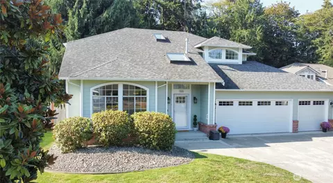 9806 153rd Street Ct E, Puyallup, WA 98375