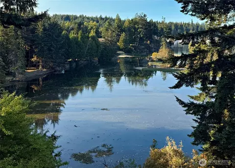 40 Fairwind Ct, Port Ludlow, WA 98365