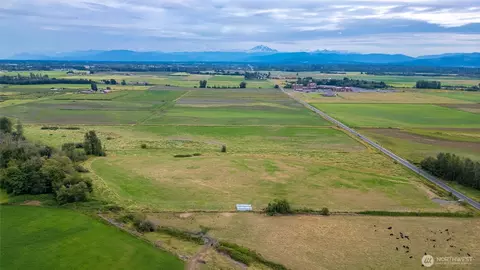 3050 Slater Rd, Ferndale, WA 98248