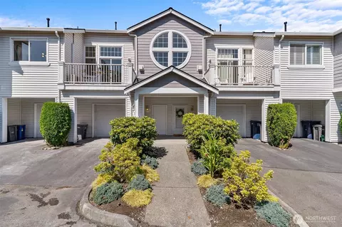 5500 Harbour Pointe Blvd #B203, Mukilteo, WA 98275