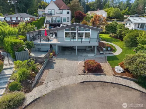 1313 Ebb Tide Ter NW, Olympia, WA 98502