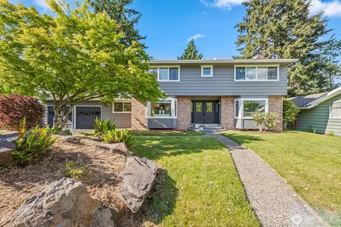 12514 SE 16th St, Bellevue, WA 98005