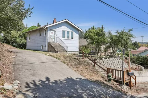 1234 S Director St, Seattle, WA 98108