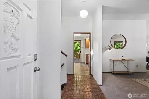 Entry Way - 10420 9th Dr SE, Everett, WA 98208 photo 1 of 1