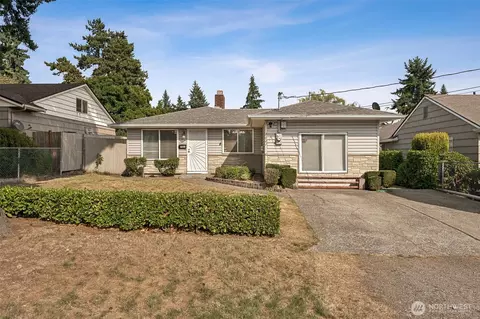 7021 S I St, Tacoma, WA 98408
