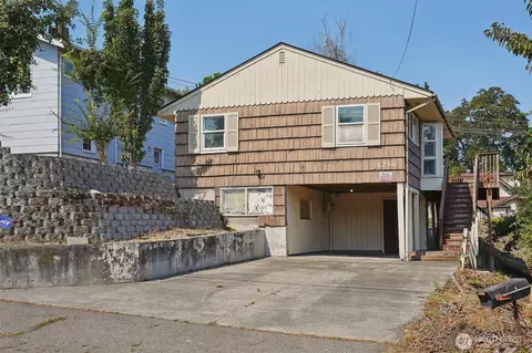 1236 S Director St, Seattle, WA 98108