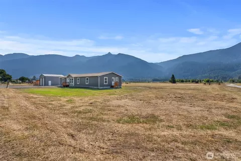 115 Horseshoe Ln, Randle, WA 98377
