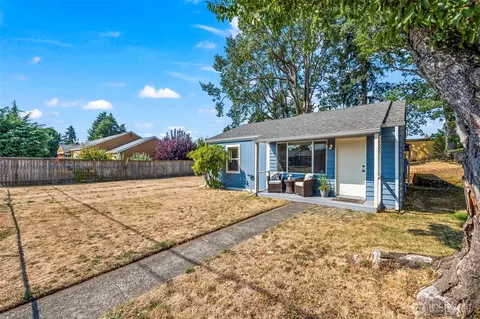 1009 118th St S, Tacoma, WA 98444
