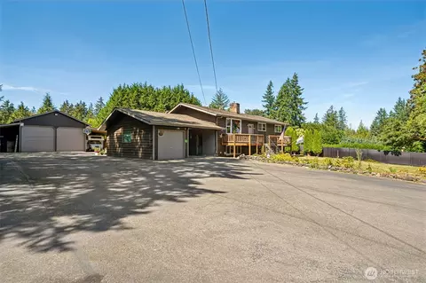 20317 196th Ave SE, Renton, WA 98058