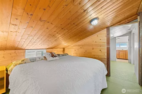 Bedroom - 50 E Nelson Rd, Sequim, WA 98382 photo 3 of 3
