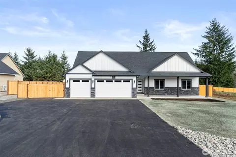920 Barbara Ln, Centralia, WA 98531