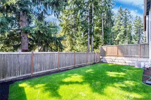 Exterior - 1130 199th St SE, Bothell, WA 98012 photo 3 of 5