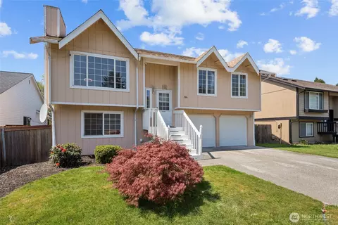 7614 E St, Tacoma, WA 98404