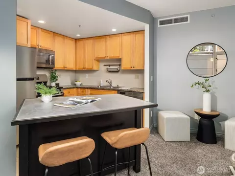 1420 Terry Ave #205, Seattle, WA 98101