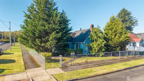 322 N St, Hoquiam, WA 98550