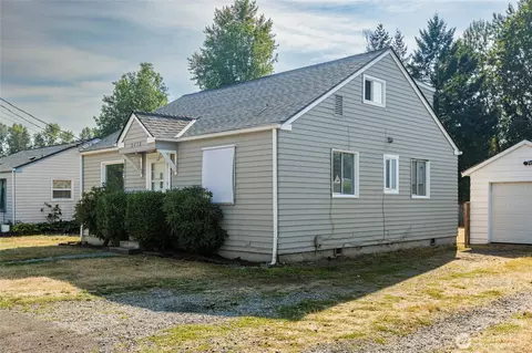 8418 E B St, Tacoma, WA 98445